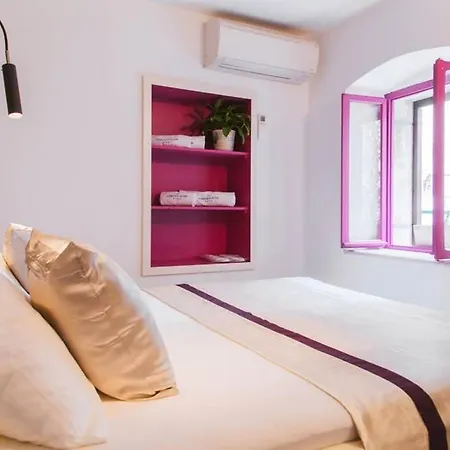 Boutique Old Town House Karkovich * Hvar Town