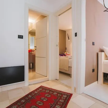 Holiday home Boutique Old Town House Karkovich *